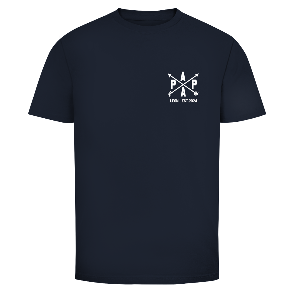 Papa Est. Brustdruck personalisiert mit Namen & Datum | Unisex T-Shirt