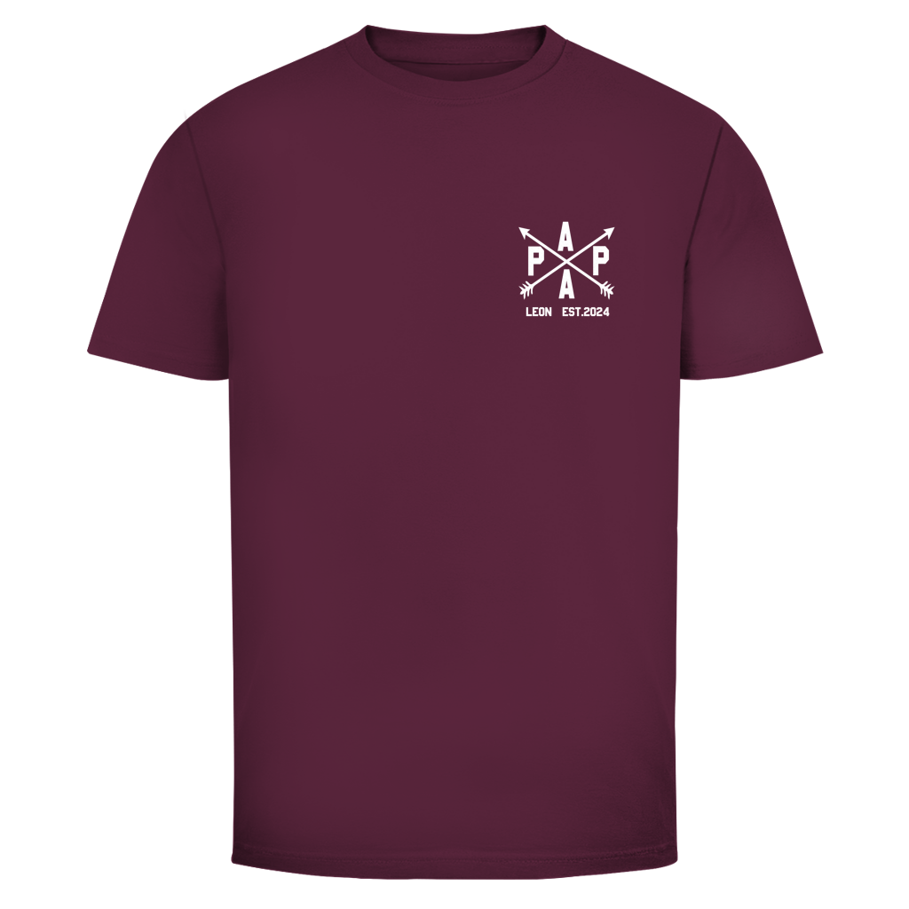 Papa Est. Brustdruck personalisiert mit Namen & Datum | Unisex T-Shirt
